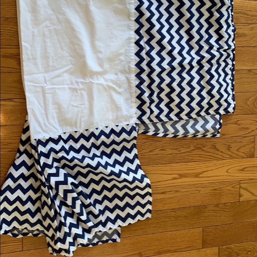 Pottery Barn Kids Crib Skirt